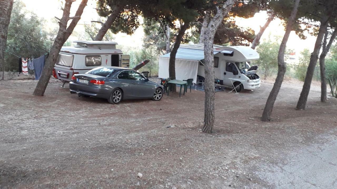 Camping La Pineta Village ปอร์โต เอมเปโดเกล ภายนอก รูปภาพ